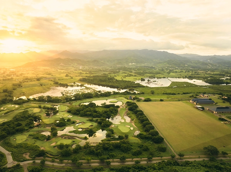 A view of the Mandarina Flatlands